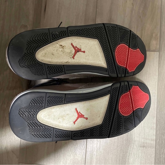 Taupe Haze Jordan 4s - Picture 5 of 6